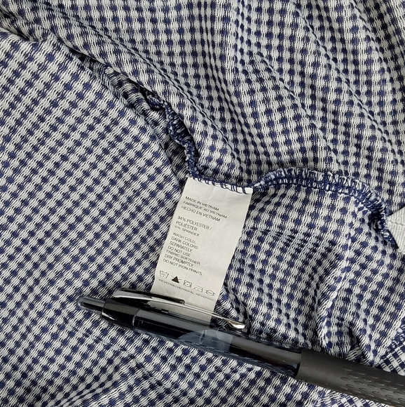 IZOD Men's golf short sleeve shirt | Stretch Polo - Picture 6 of 6